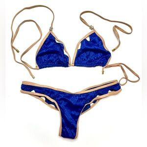 Never Been Worn Beach Bunny Bikini Small Bottoms Extra Large Top Swimsuit